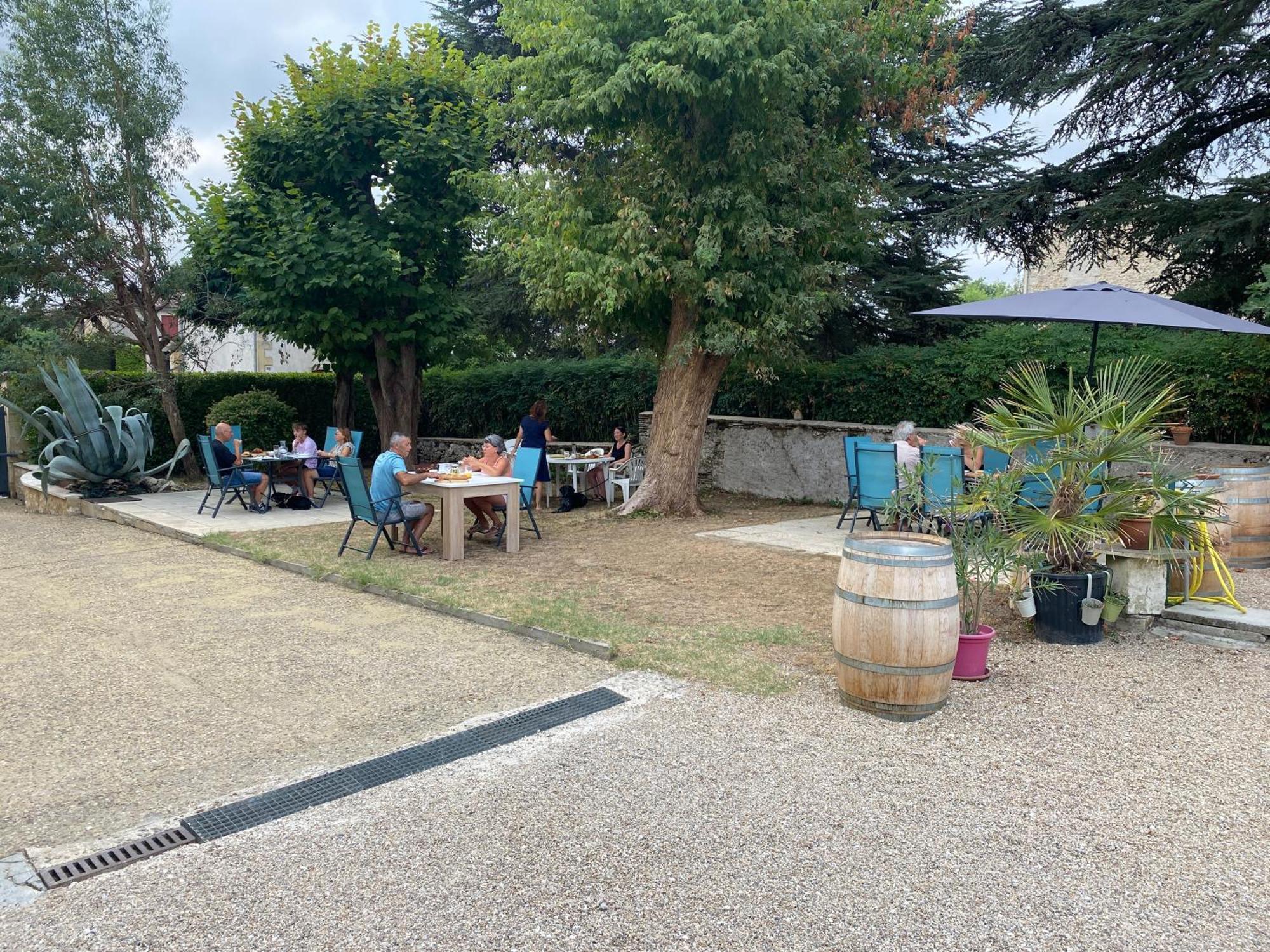 Chambres Et Gites Les Deux Chenes Pres De Bergerac Le Fleix Exteriér fotografie